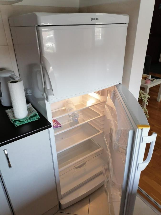 Paris Apartment -Free Private Parking Nowy Sad Zewnętrze zdjęcie