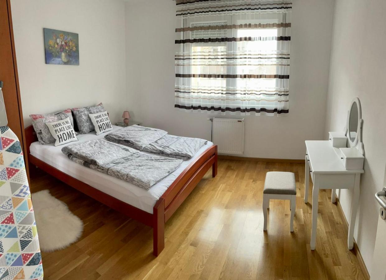 Paris Apartment -Free Private Parking Nowy Sad Zewnętrze zdjęcie