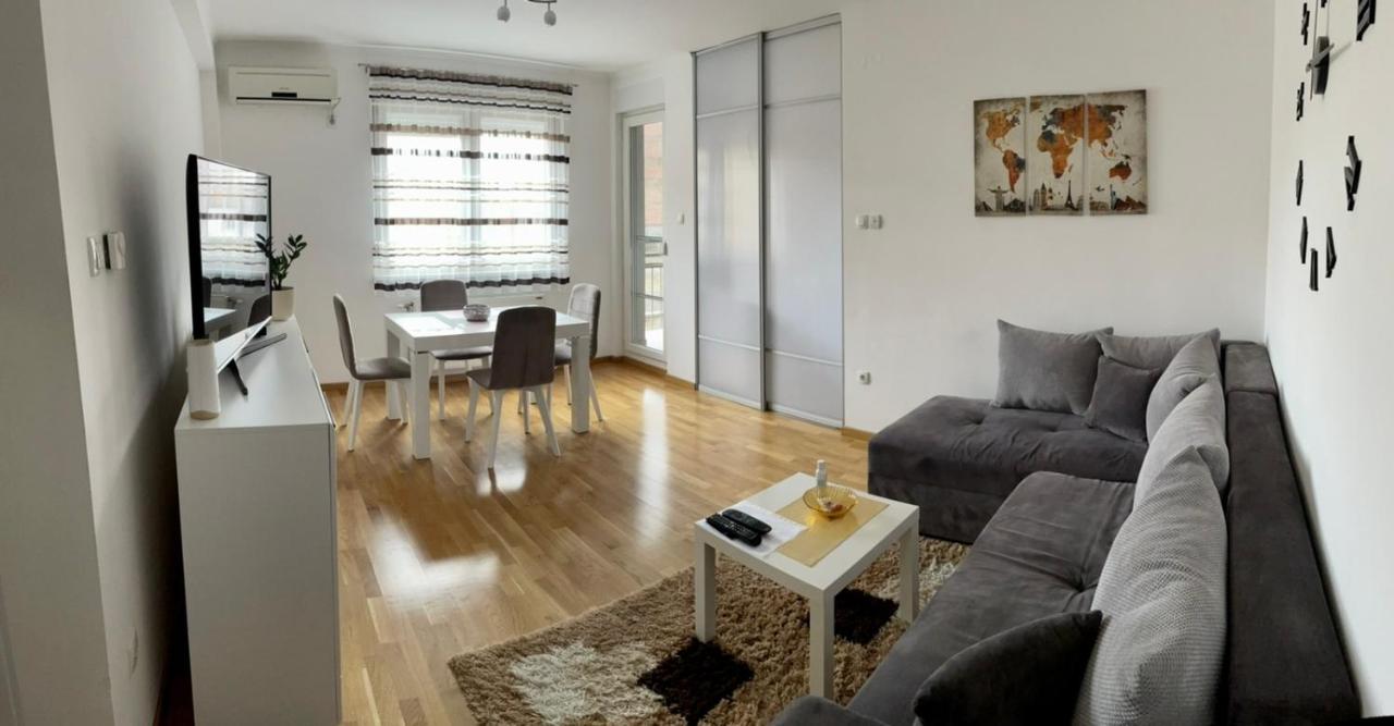 Paris Apartment -Free Private Parking Nowy Sad Zewnętrze zdjęcie
