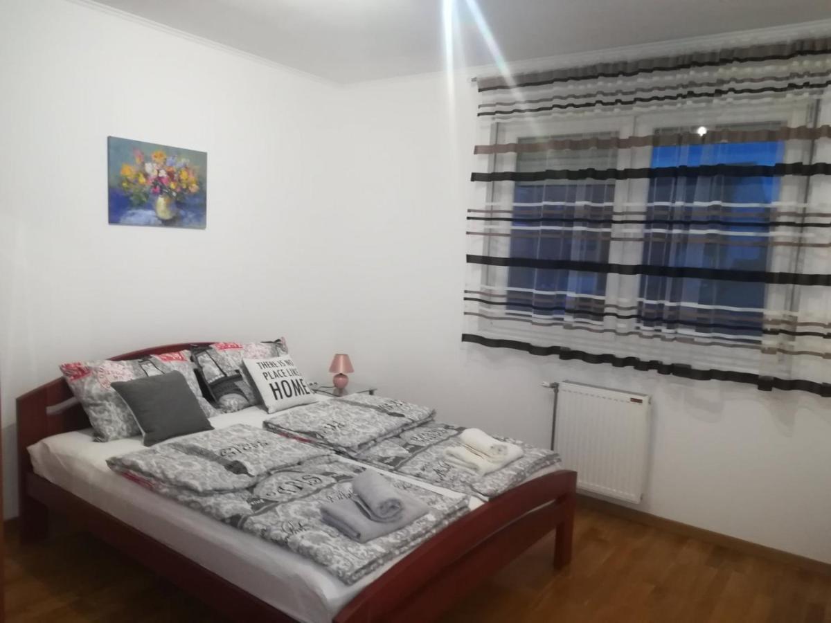 Paris Apartment -Free Private Parking Nowy Sad Zewnętrze zdjęcie